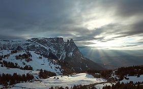 Alpina Dolomites